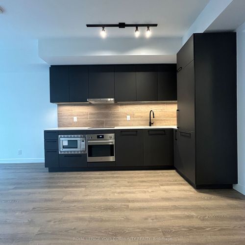 302-1050 Eastern Ave, Toronto, ON, M4L0B7 | Card Image