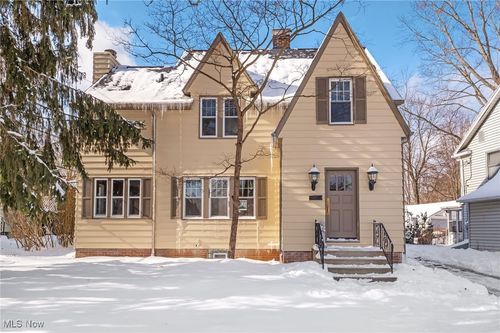 1604 23rd St, Cuyahoga Falls, OH, 44223-1002 | Card Image