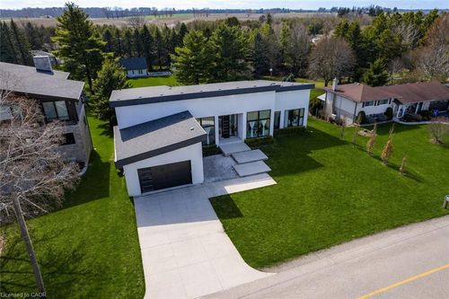 1448 Mannheim Rd, Petersburg, ON, N0B2H0 | Card Image