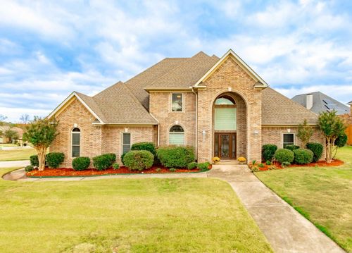 3924 Commonwealth Dr, Bryant, AR, 72022-7057 | Card Image