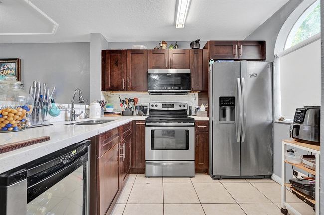 13688 Sw 264 Th Ter, House other with 4 bedrooms, 3 bathrooms and null parking in Homestead FL | Image 6