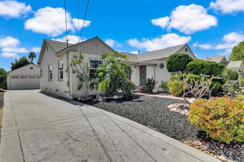 5445 Adams Ave, San Diego, CA, 92115-2207 | Card Image