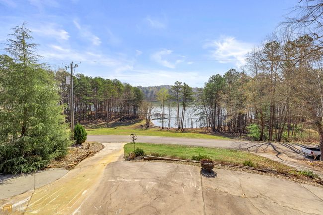 442 Shore Dr, House other with 4 bedrooms, 3 bathrooms and null parking in Dahlonega GA | Image 10