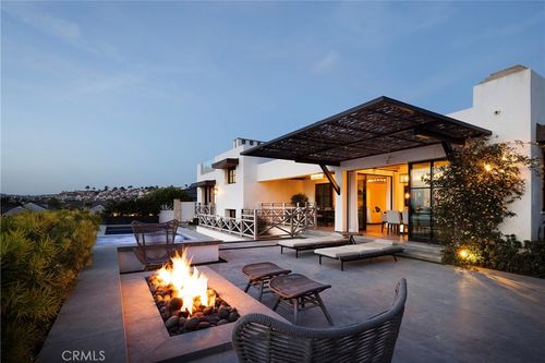 7 Seabreeze Ter, Dana Point, CA, 92629-2727 | Card Image