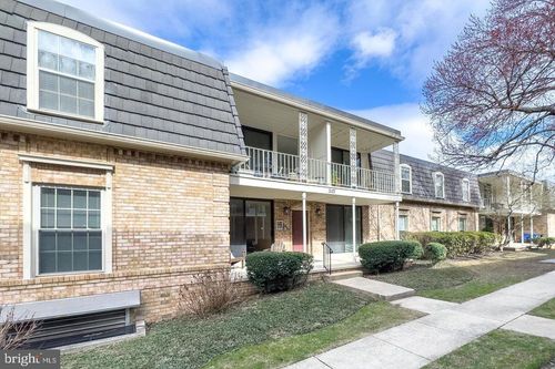 apt-227-3127 Patrick Henry Dr, FALLS CHURCH, VA, 22044-2330 | Card Image