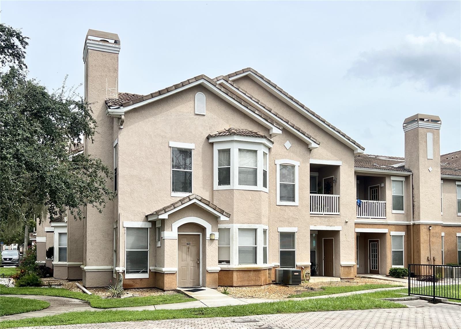 Villa Creek Dr, Tampa, FL 33647