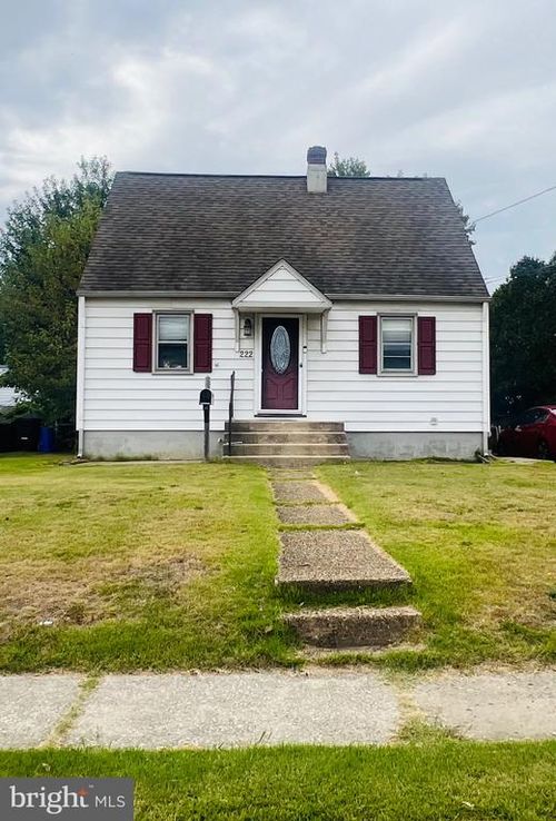 222 Bergen Ave, BELLMAWR, NJ, 08031-1607 | Card Image