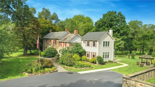 2 Hidden Lane, Doylestown Twp, PA, 18901 | Card Image