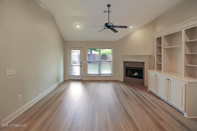 503 W Abbey Pl - 23 | Image 5