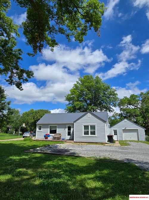 2118 Lincoln St, Beatrice, NE, 68310-3301 | Card Image