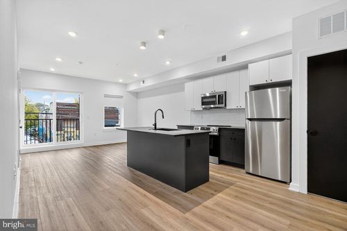 5-2219 N 4th St, Philadelphia, PA, 19133-2908 | Card Image