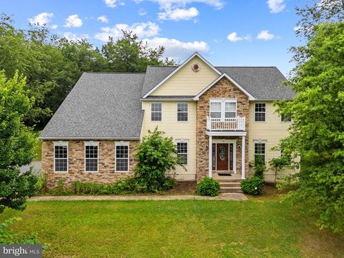 177 Coventry Ln, HARPERS FERRY, WV, 25425-3036 | Card Image