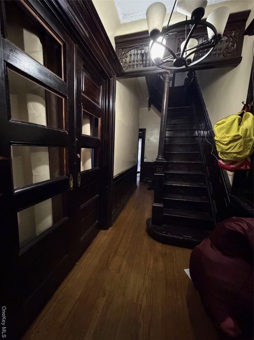 1073 Prospect Place, New York, NY, 11213 | Card Image