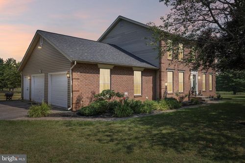 2092 Triple Green Ct, HAMPSTEAD, MD, 21074-2174 | Card Image