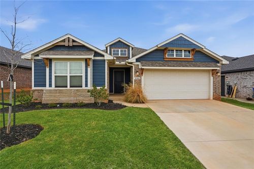 3044 Wister Road, Norman, OK, 73069 | Card Image