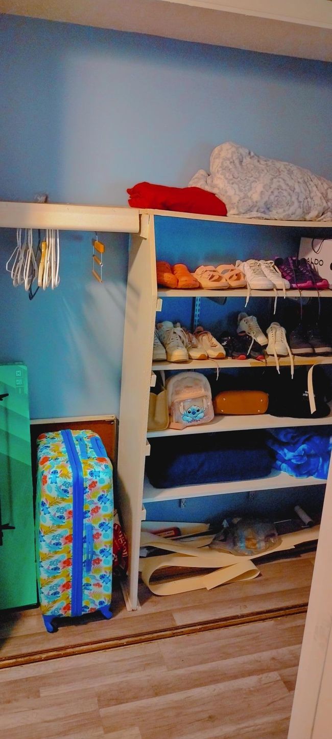 Storage space in the Hallway | Image 10