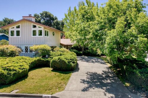 1454 Escalero Rd, Santa Rosa, CA, 95409-3952 | Card Image
