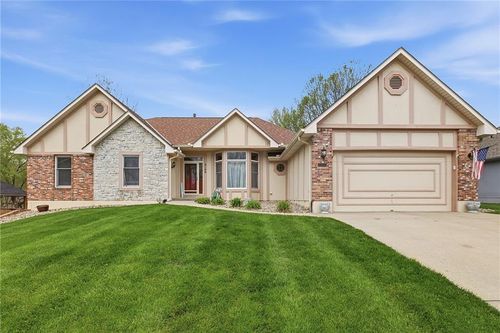 3100 Ne 68th Ter, Gladstone, MO, 64119-1180 | Card Image