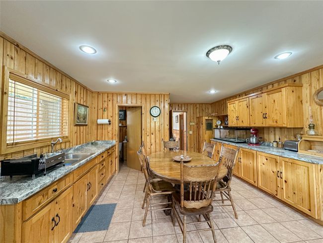 32 Whitepine Creek Rd, House other with 2 bedrooms, 2 bathrooms and null parking in Trout Creek MT | Image 14