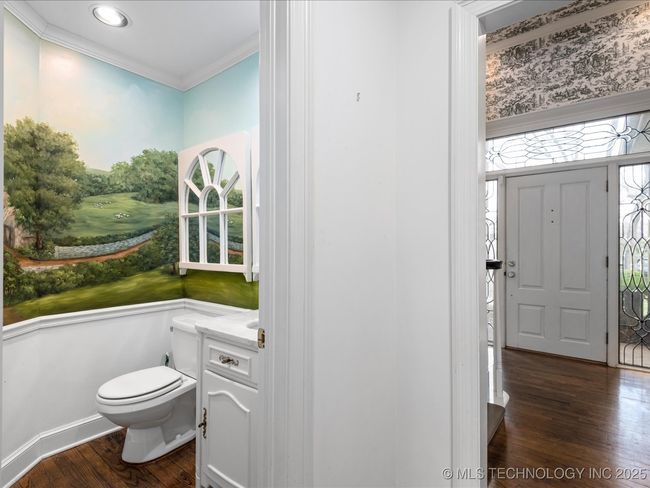 Half Bath downstairs | Image 12
