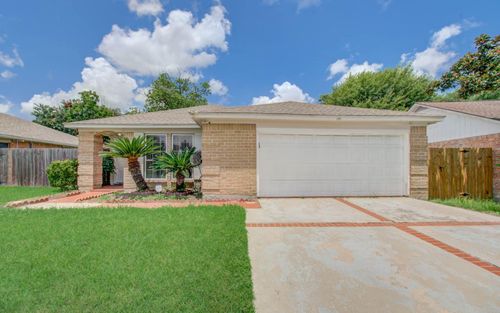 10606 Beckfield Drive, Houston, TX, 77099 | Card Image