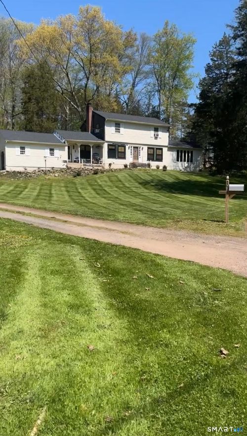 20 Alling Ct W, Northford, CT, 06472-1064 | Card Image