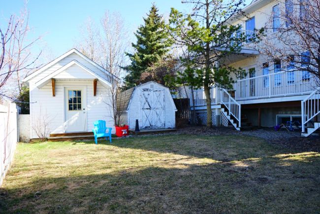 911 Birch Street, Home with 5 bedrooms, 3 bathrooms and 4 parking in Beaverlodge AB | Image 37