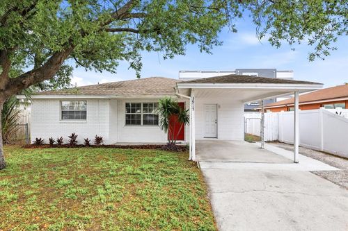 3915 W State St, TAMPA, FL, 33609-1261 | Card Image