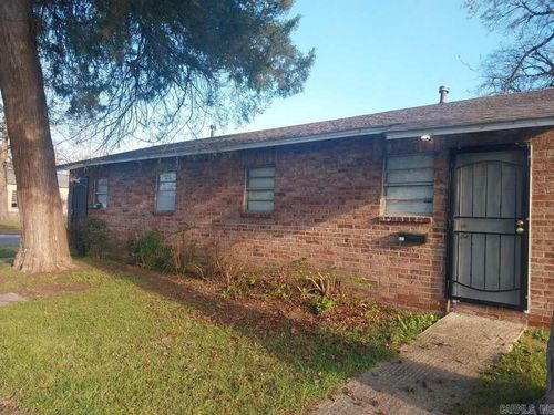 521 W 2nd Street, Pine Bluff, AR, 71601 | Card Image