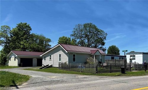 front-403 Lee Road, Follansbee, WV, 26037 | Card Image