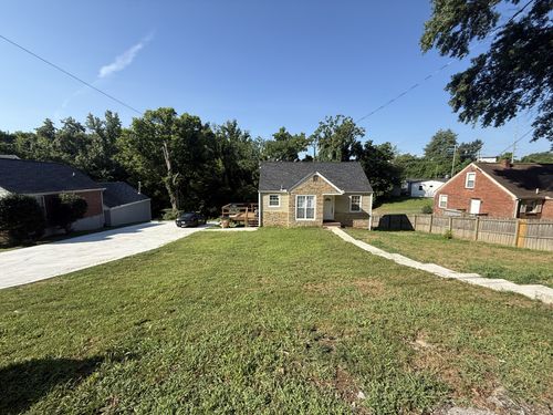 1303 Saturn Dr, Nashville, TN, 37217-1930 | Card Image