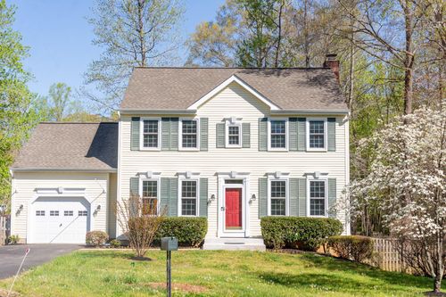 2 Greenland Ct, FREDERICKSBURG, VA, 22405-2857 | Card Image