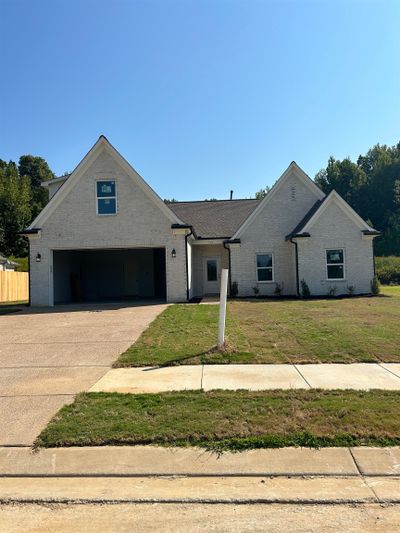 112 Stewart Rd, House other with 4 bedrooms, 2 bathrooms and null parking in Munford TN | Image 1