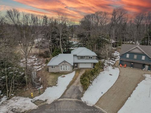 929 Tanglewood Dr, Kincardine, ON, N2Z2X3 | Card Image