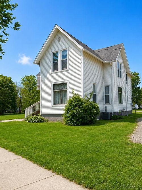 3641 State St, Clayton Twp, MI, 49235-9206 | Card Image