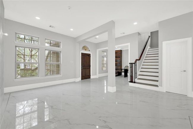 7034 Argonne Trl, House other with 4 bedrooms, 5 bathrooms and 2 parking in Sugar Land TX | Image 34