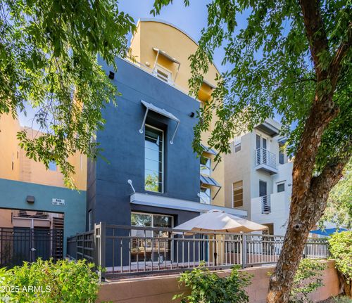124-706 E Washington St, Phoenix, AZ, 85034-1064 | Card Image