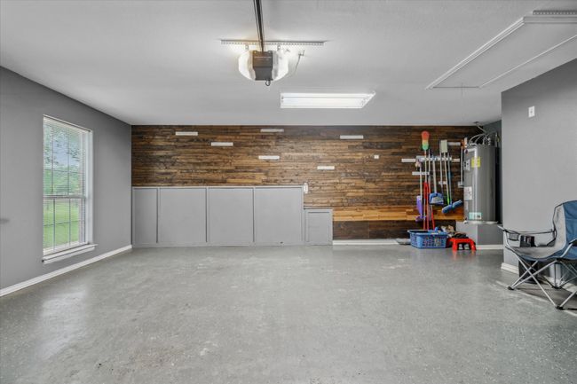 Not your typical garage | Image 27