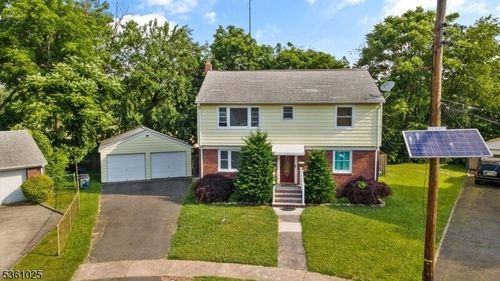 2-19 Wright Ct, Bloomfield, NJ, 07003-6029 | Card Image