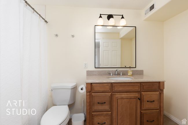 Full bathroom with vanity and toilet | Image 21