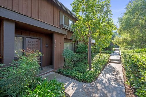 2010 Stonewood Ct, San Pedro, CA, 90732-1367 | Card Image
