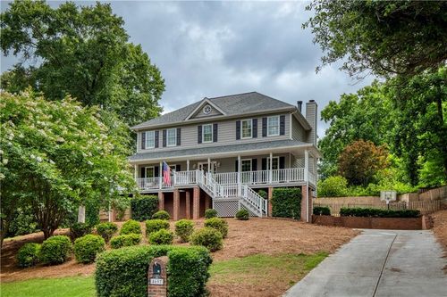 4697 Woodstone Ln, Peachtree Corners, GA, 30096-2900 | Card Image
