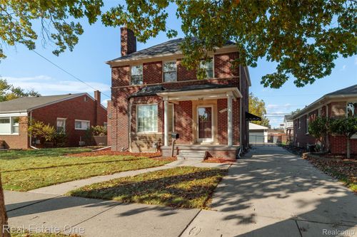 1618 Davis St, Wyandotte, MI, 48192-3620 | Card Image