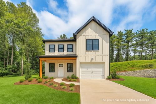 300 Anderson St, Rocky Mount, VA, 24151-1282 | Card Image