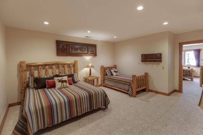 walk out level extra sleep area | Image 25