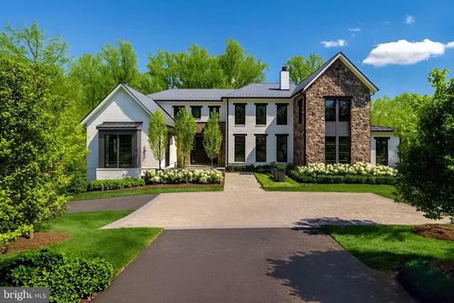 1011 Langley Hill Dr, MCLEAN, VA, 22101-1709 | Card Image