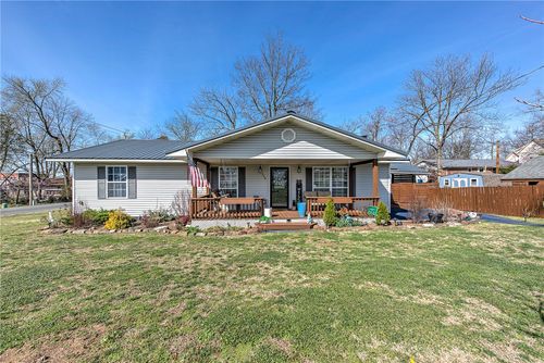 304 Akron St Ne, Gravette, AR, 72736-5002 | Card Image