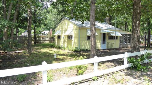135 Daffodil Rd, MILLVILLE, NJ, 08332-5406 | Card Image