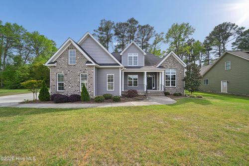 114 Michelle Dawn Dr, Goldsboro, NC, 27534-9451 | Card Image