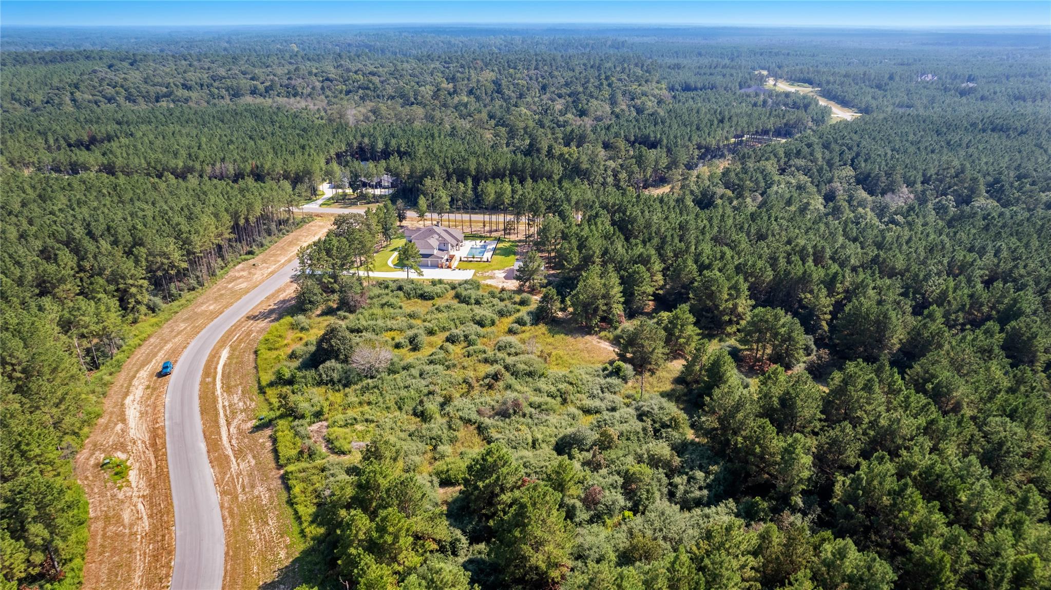 Land in Willis 4